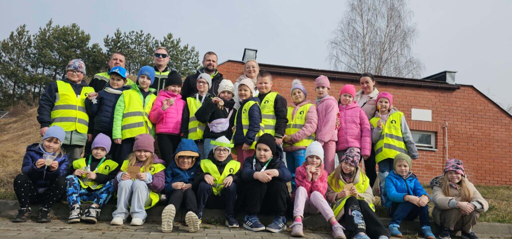 Światowy Dzień Wody klasy I w stacji uzdatniania wody