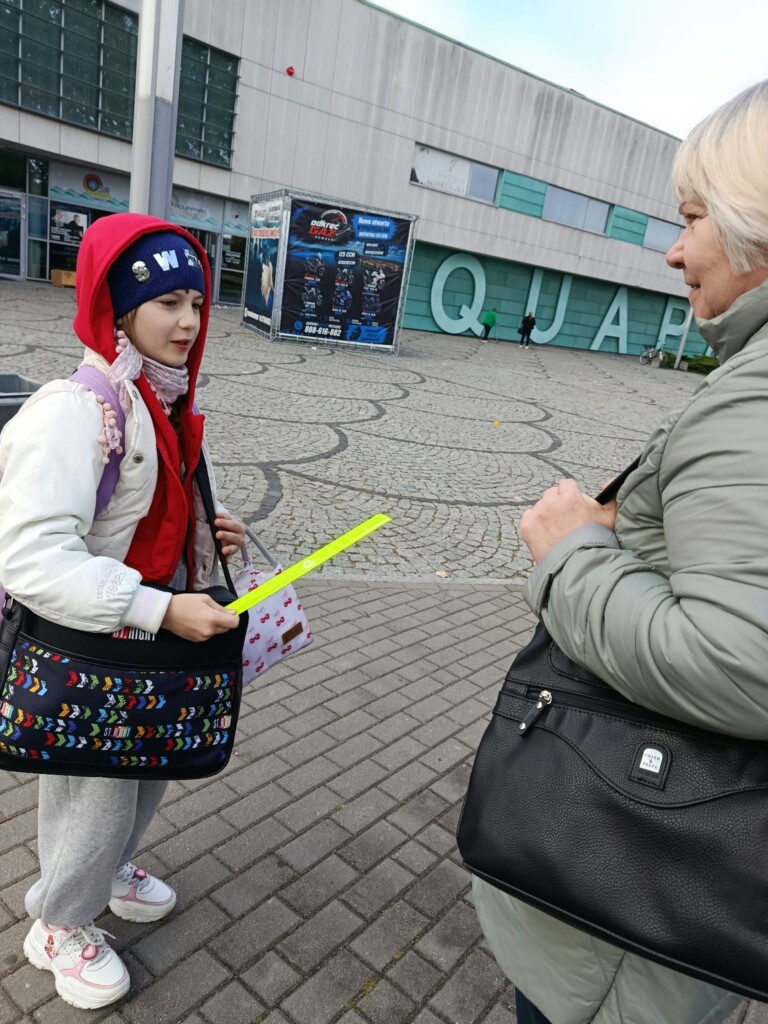 AKCJA SENIOR – BEZPIECZNA DROGA Z ODBLASKIEM